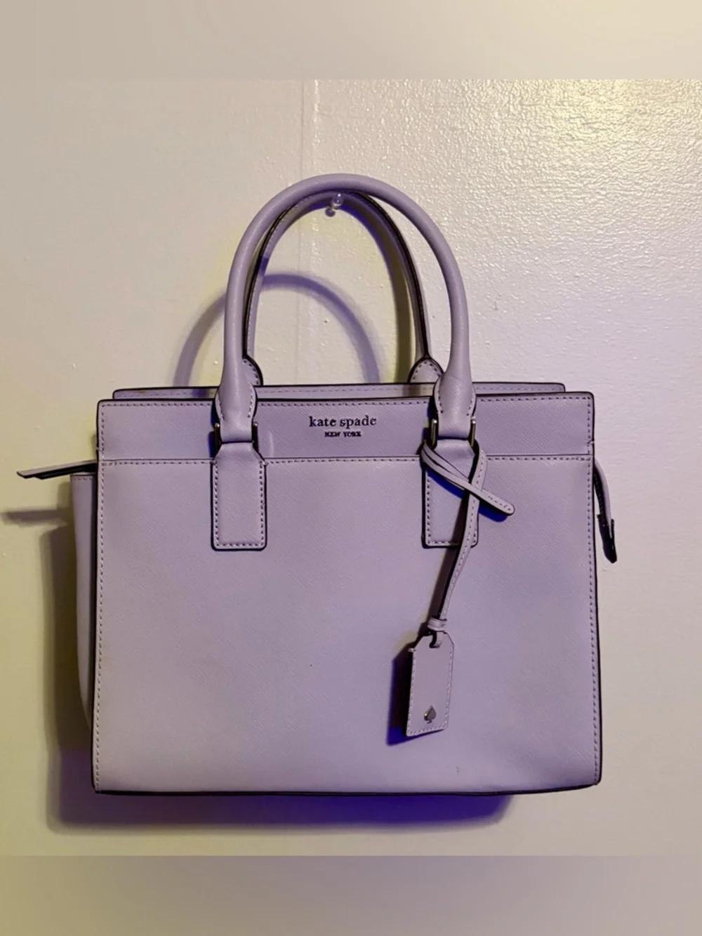 Kate Spade lilac/lavender medium leather handbag. - Picture 5 of 5